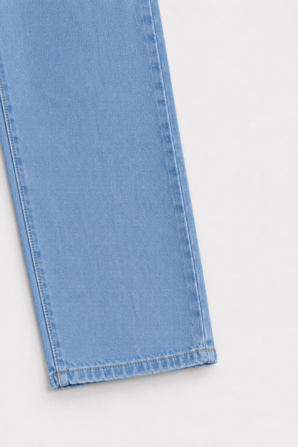 Relaxed Straight Fit Jeans(Sky blue)