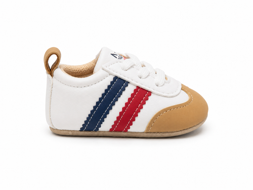 Trail Sneakers