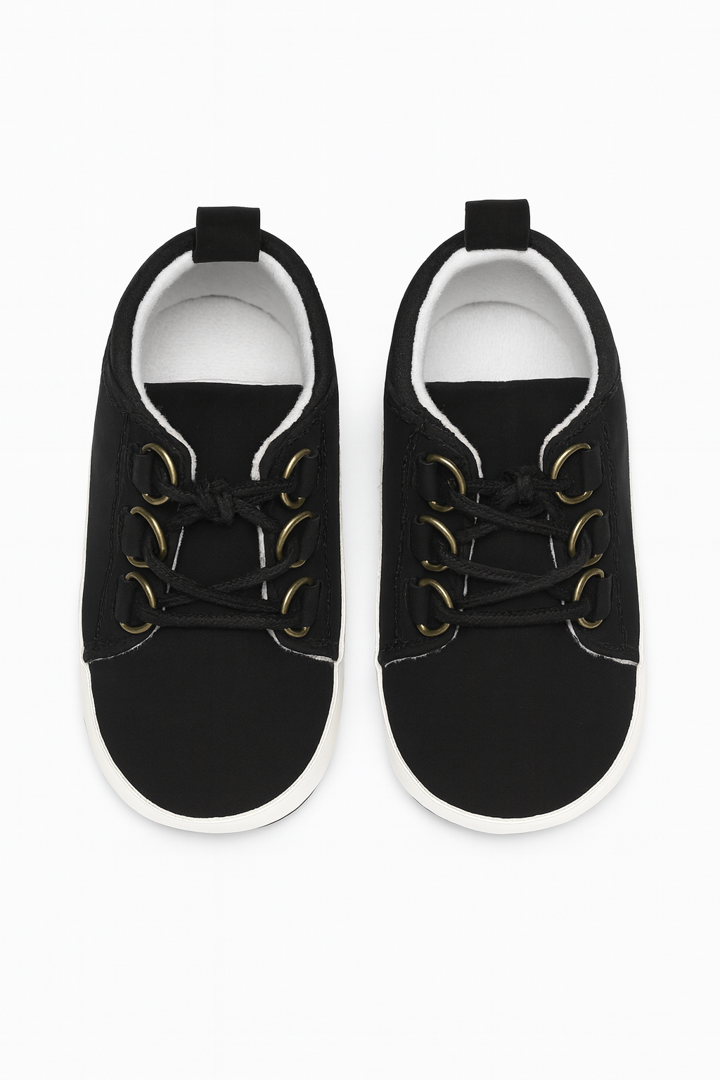 Classic low top sneakers