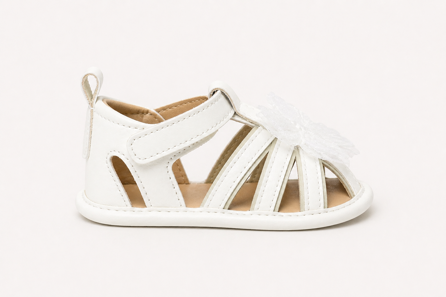 Flutter charm sandals