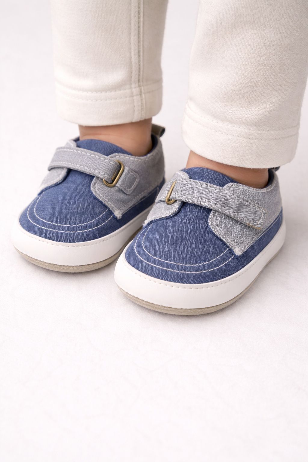 Harbor sneaker